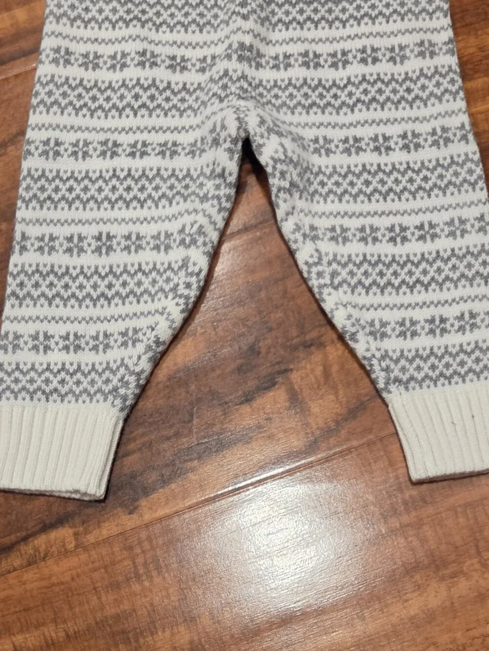 Janie and Jack NWT 6-12 months ivory/gray fair isle reindeer sweater & pants set